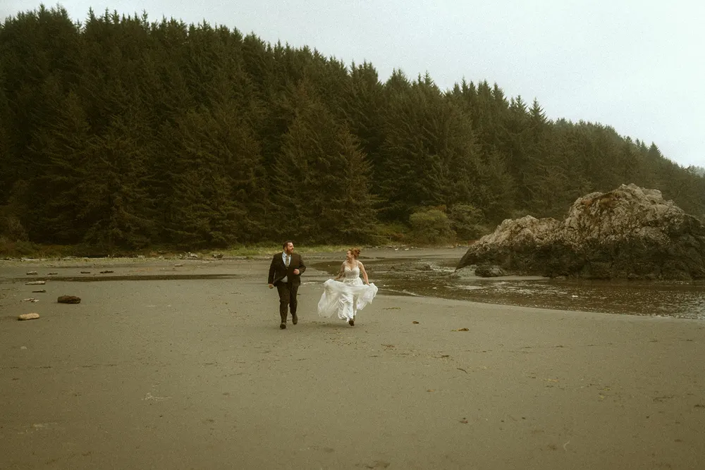 Running together across the beach